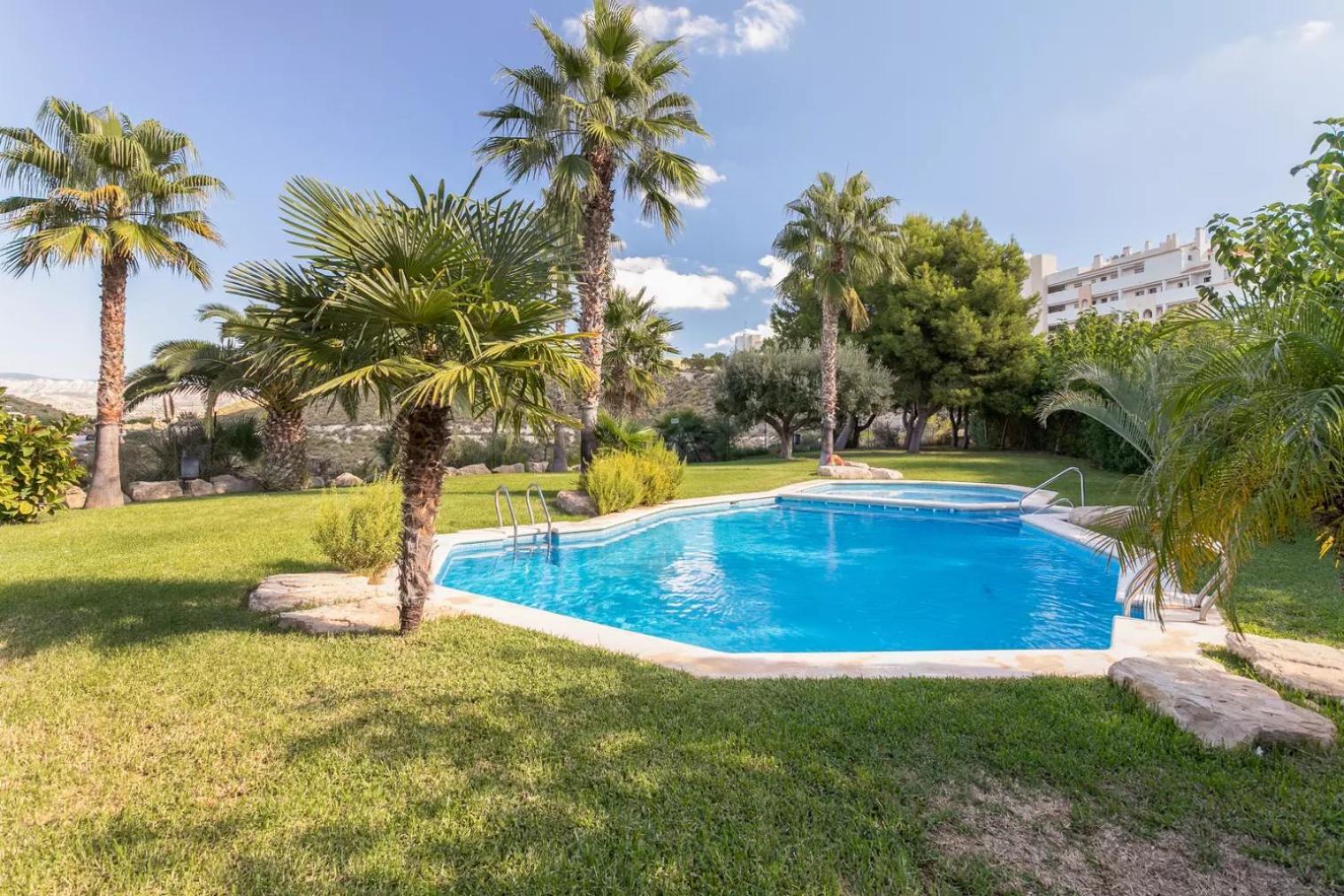 "Servall Host" Alicante 2 Piscines Et Parking Prive Mutxamel Exterior photo